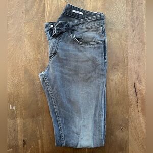 Gant Men's Faded Black Slim Straight Jeans